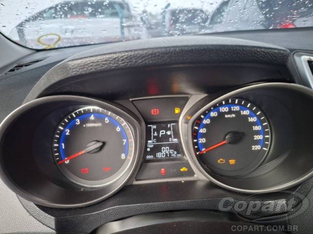 2016 HYUNDAI HB20S 