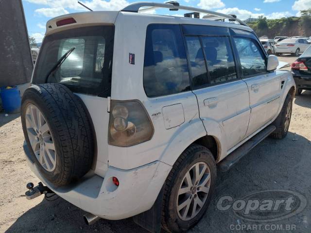 2011 MITSUBISHI PAJERO TR4 