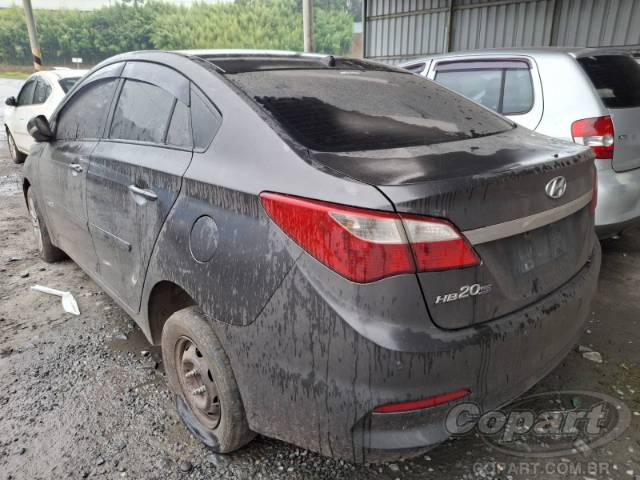 2017 HYUNDAI HB20S 