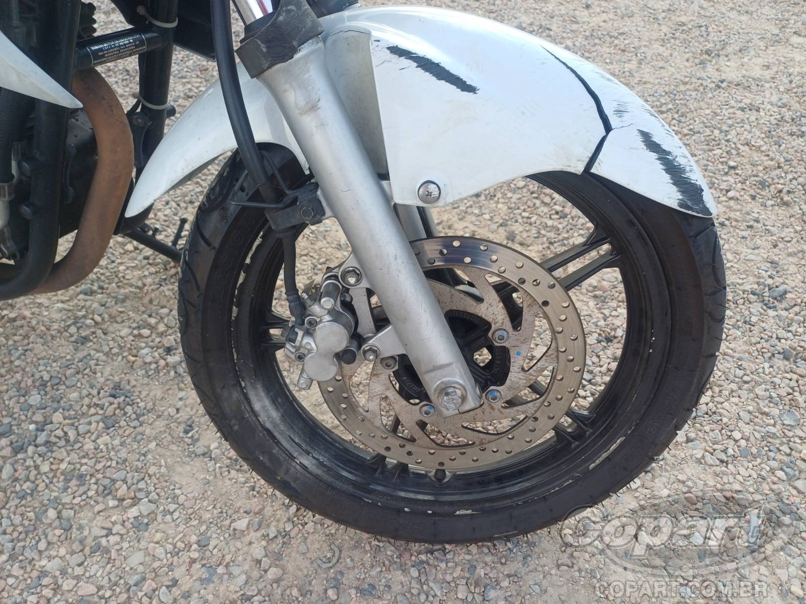 2015 YAMAHA FAZER — foto 7 de 10