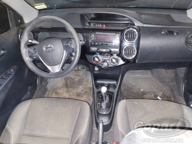 2017 TOYOTA ETIOS 