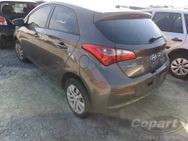 2016 HYUNDAI HB20 