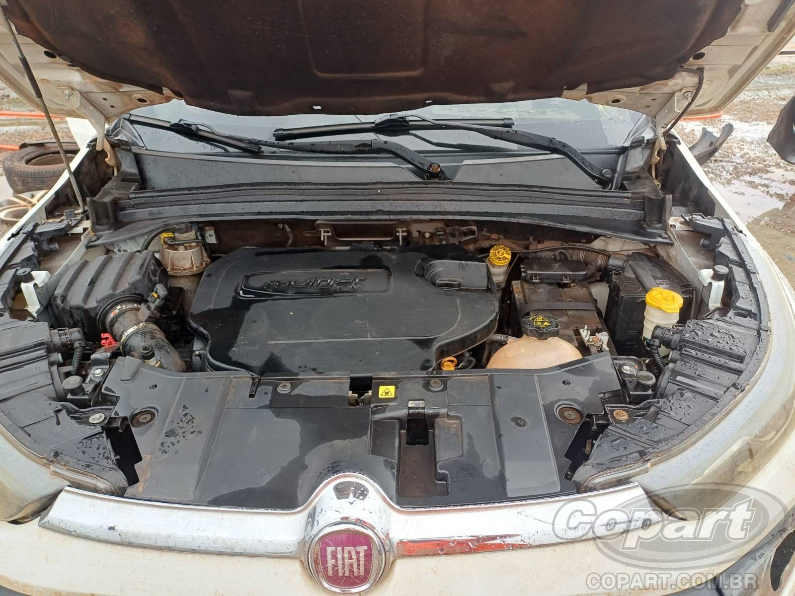Foto 7 de 11: 2017 FIAT TORO