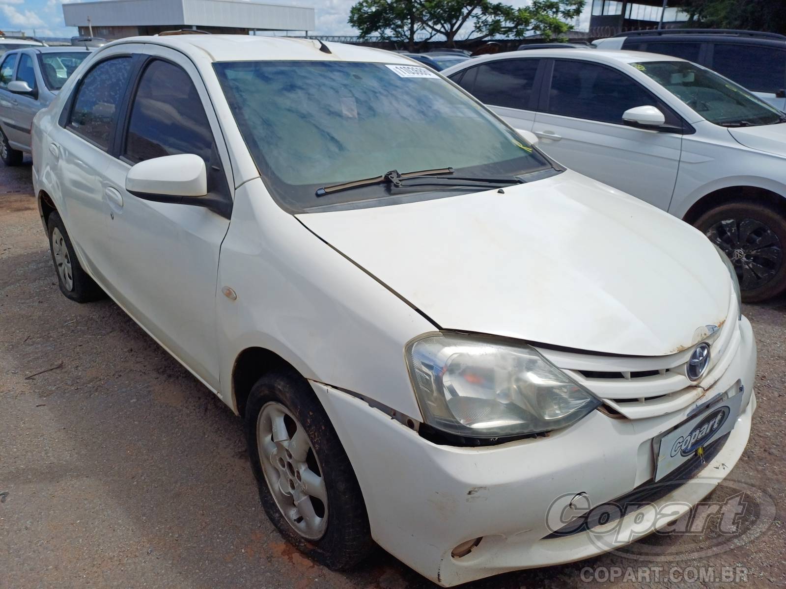 Toyota Etios Seda ETIOS X Sedan 1.5 Flex 16V 4p Mec.