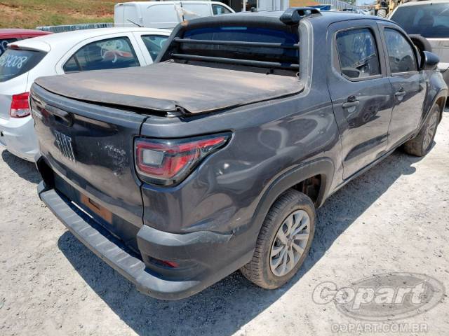 2021 FIAT STRADA CD 
