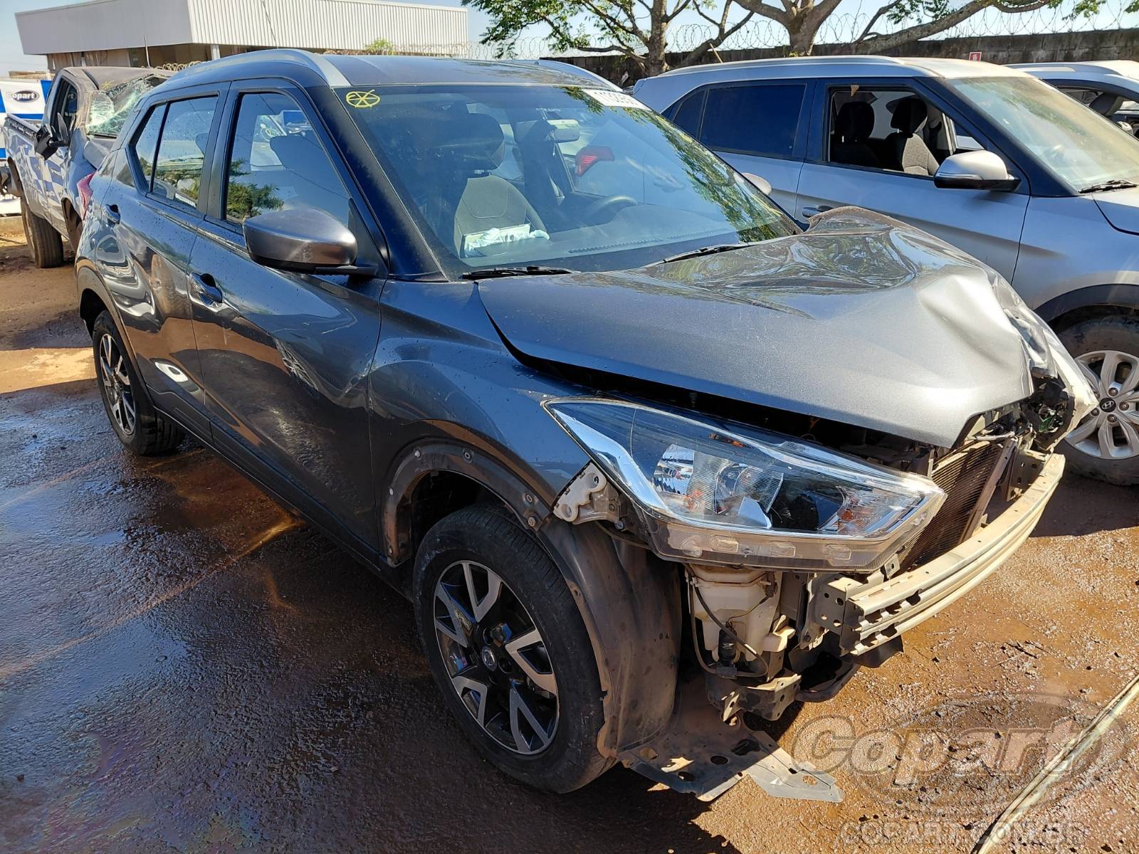 NISSAN KICKS 2020