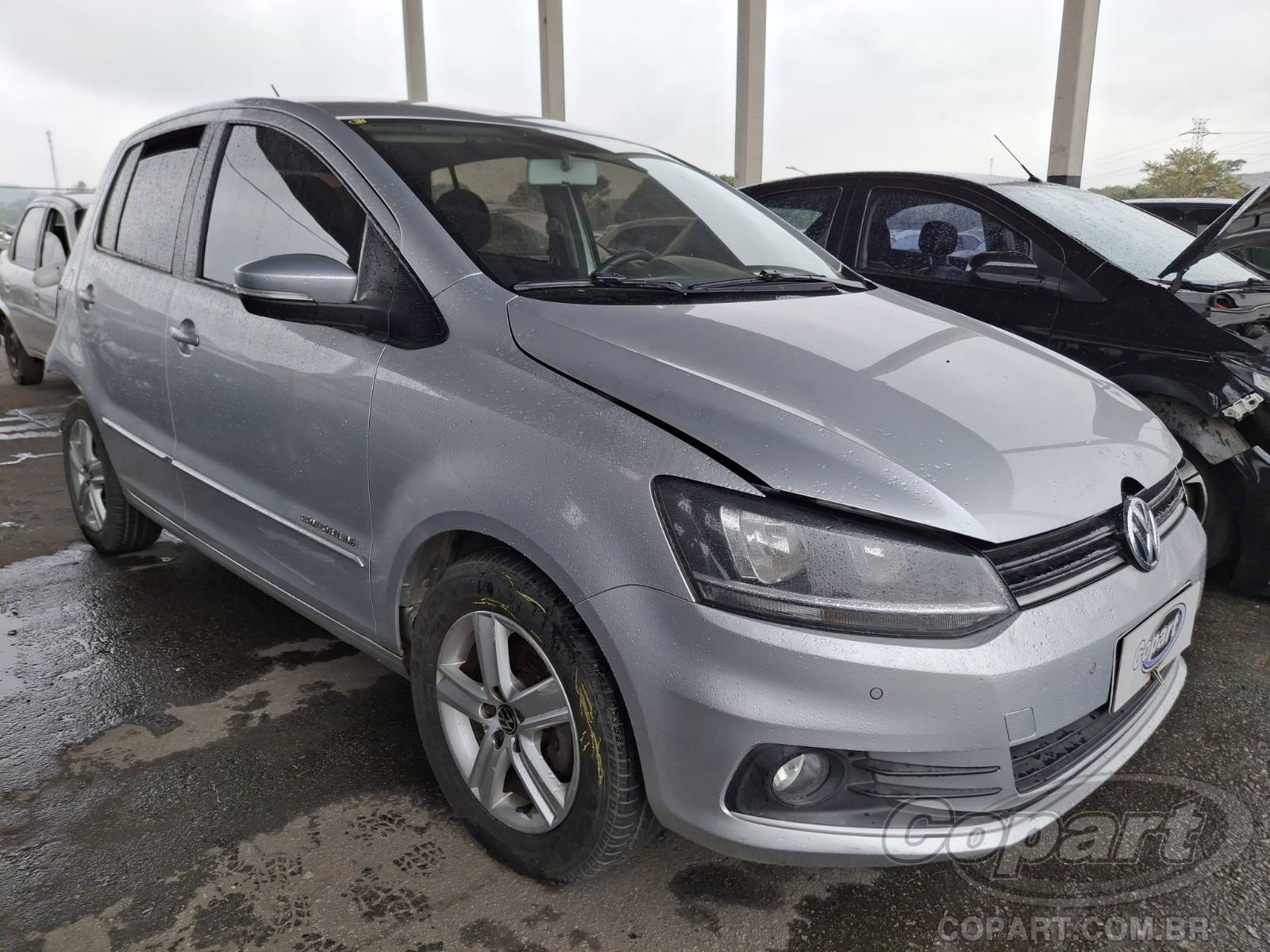 VOLKSWAGEN FOX Comfortline 1.6 MSI 2015