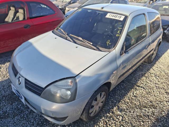 2009 RENAULT CLIO 