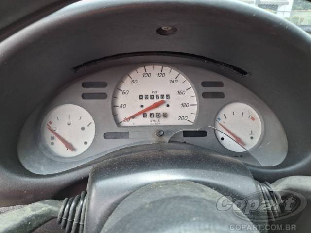 2002 CHEVROLET CORSA 