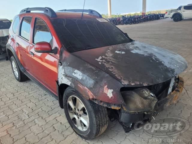 2016 RENAULT DUSTER 