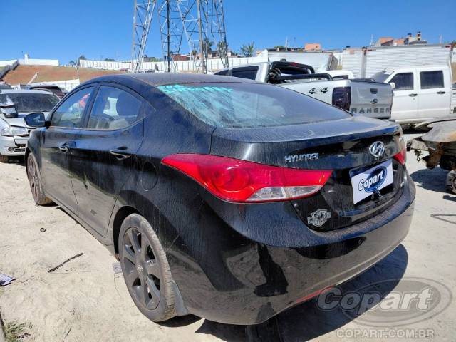 2013 HYUNDAI ELANTRA 