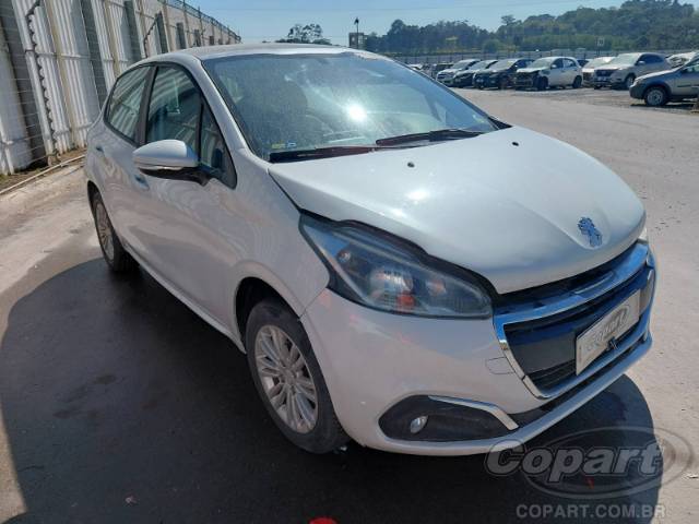 2017 PEUGEOT 208 
