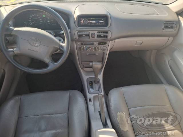2001 TOYOTA COROLLA 