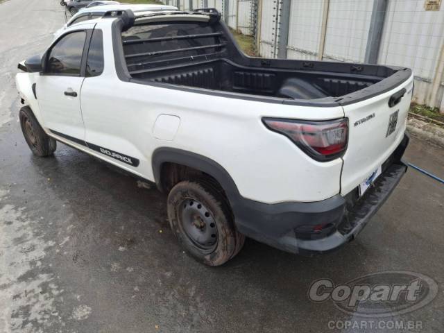 2021 FIAT STRADA 