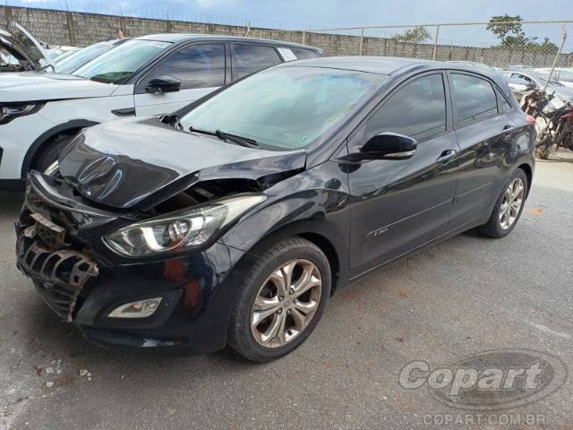 2013 HYUNDAI I30 