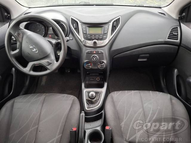 2015 HYUNDAI HB20 