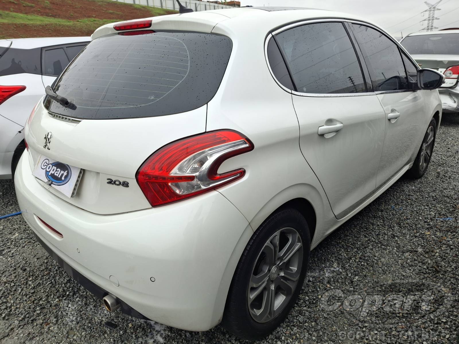 Foto 4: 2014 PEUGEOT 208