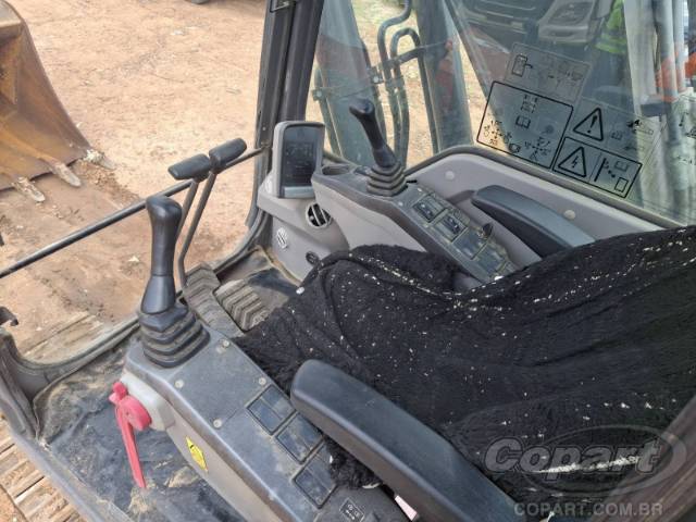 2021 VOLVO PA CARREGADEIRA 