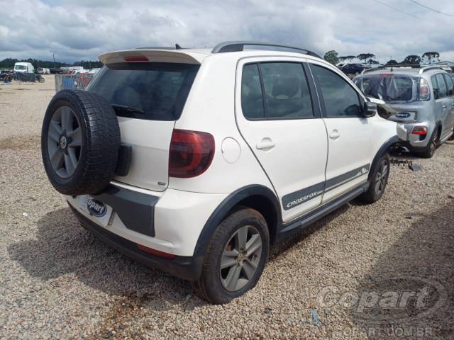 2012 VOLKSWAGEN FOX 