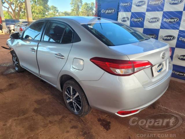 2020 TOYOTA YARIS SEDA 