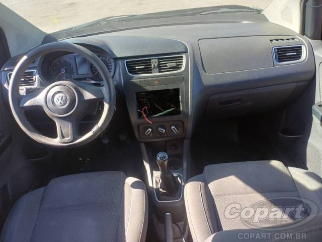 2011 VOLKSWAGEN FOX 