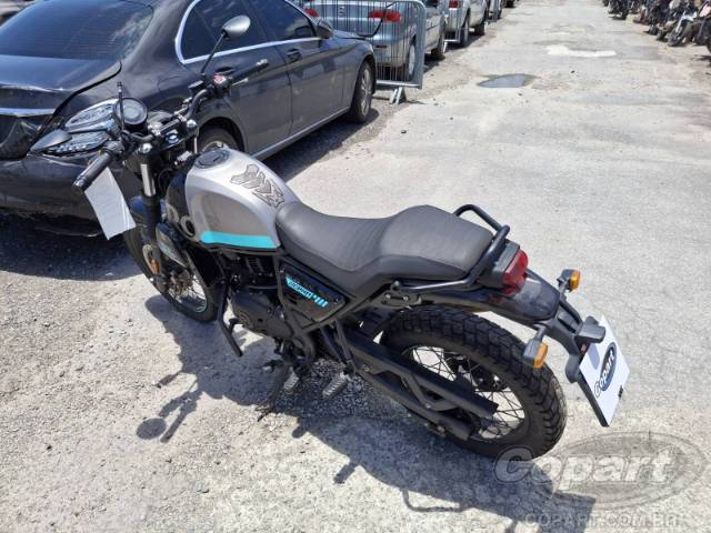 2024 ROYAL ENFIELD SCRAM 