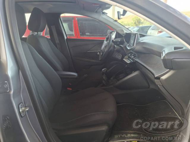 2023 PEUGEOT 208 