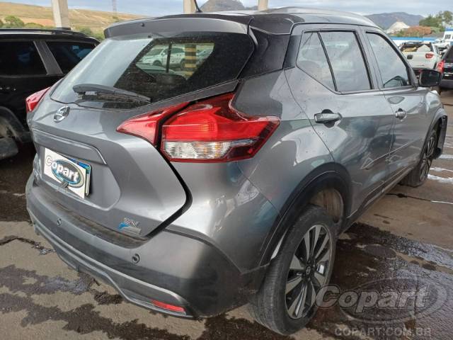 2018 NISSAN KICKS 