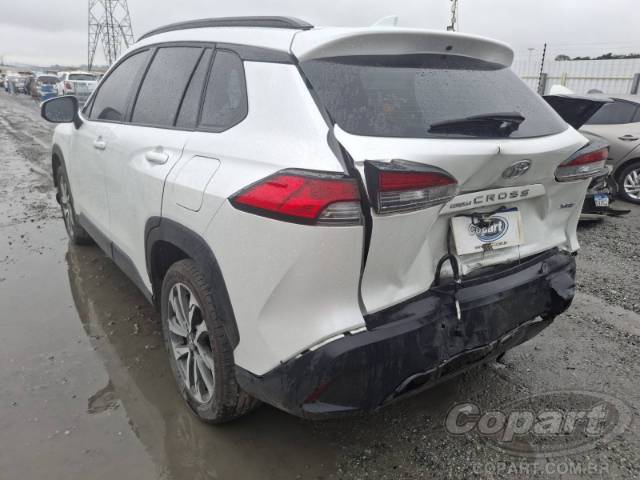 2024 TOYOTA COROLLA CROSS 