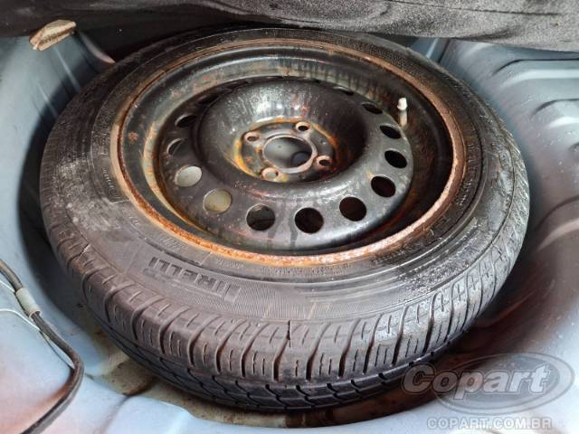 2001 RENAULT CLIO SEDAN 