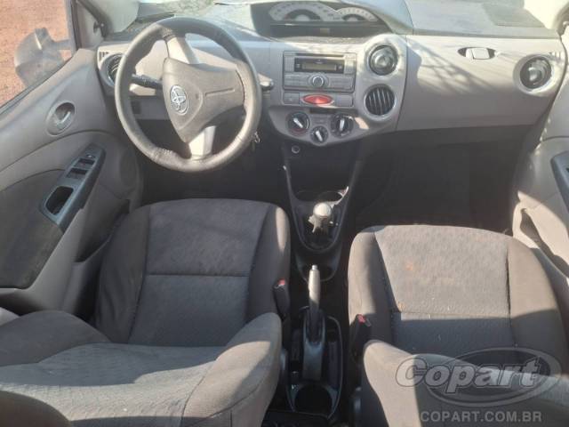 2013 TOYOTA ETIOS 