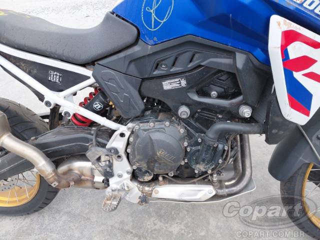 2025 BMW F 900 