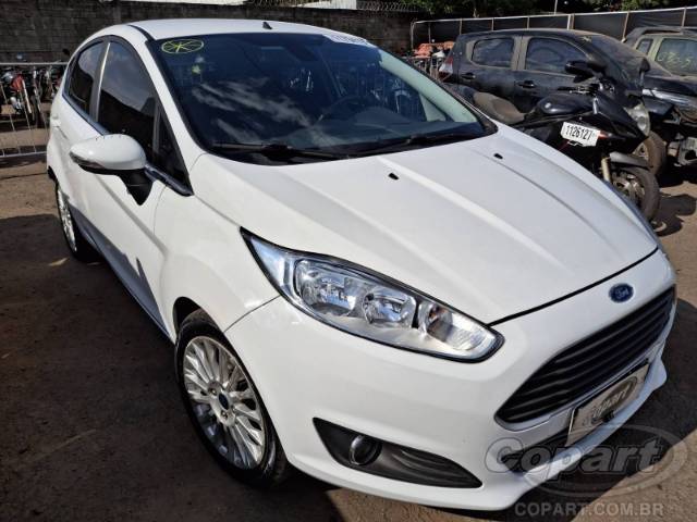 2015 FORD FIESTA 
