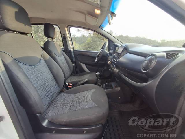 2018 FIAT UNO 