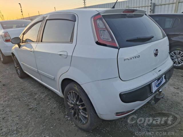2014 FIAT PUNTO 