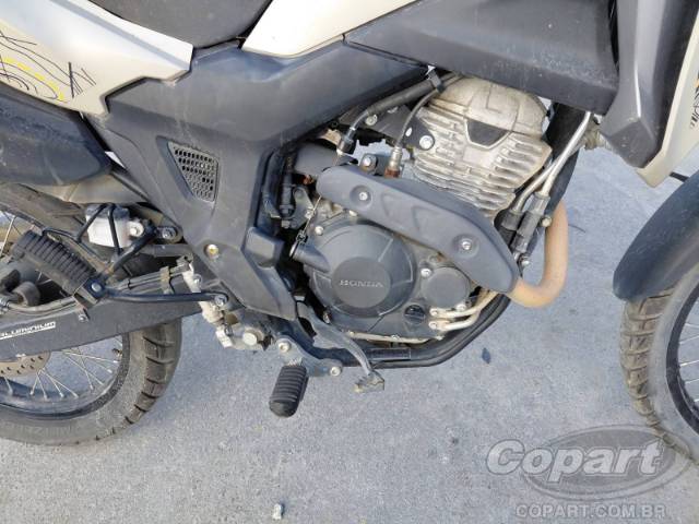 2024 HONDA XRE SAHARA 300 