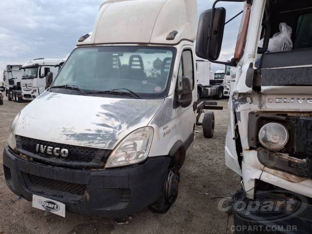 2015 IVECO DAILY CHASSI 