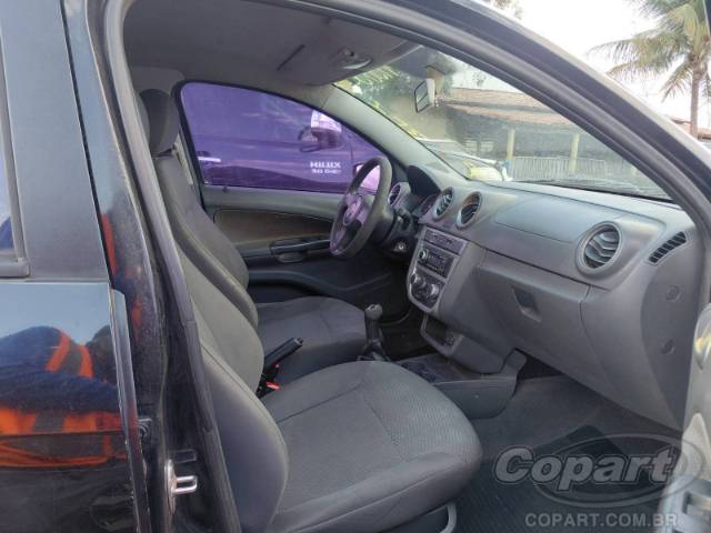 2013 VOLKSWAGEN GOL 