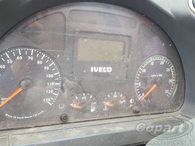 2010 IVECO TECTOR 