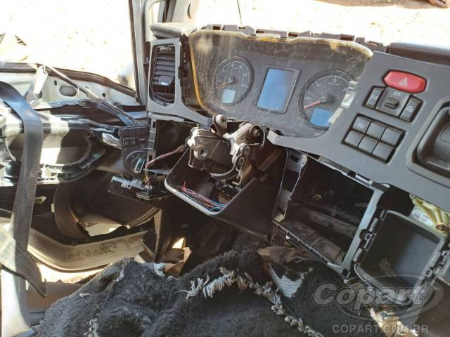 2020 SCANIA P 320 