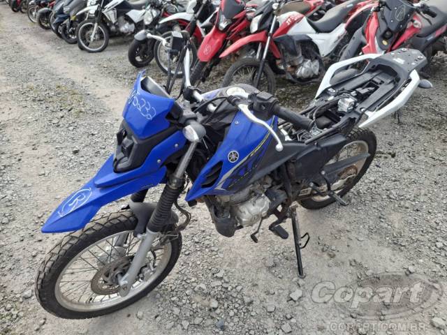 2025 YAMAHA CROSSER 