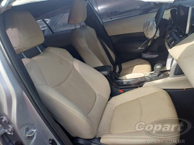 2024 TOYOTA COROLLA CROSS 