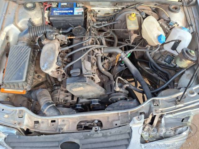 2001 VOLKSWAGEN SANTANA 
