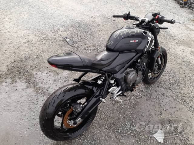 2024 TRIUMPH TRIDENT 