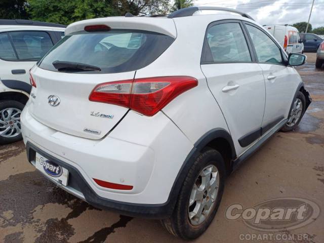 2014 HYUNDAI HB20 