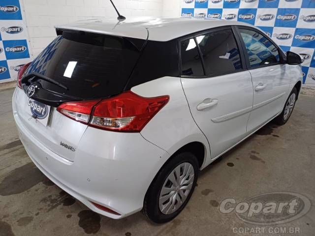 2023 TOYOTA YARIS 