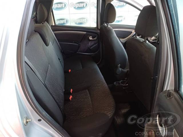 2019 RENAULT DUSTER OROCH 