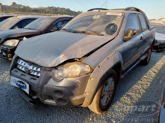 2010 FIAT STRADA 