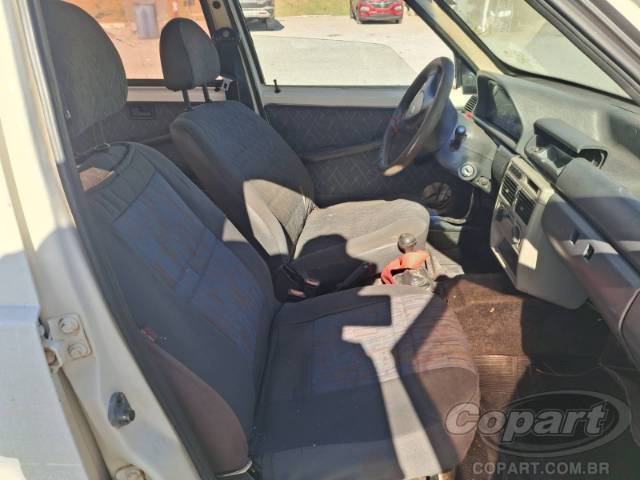 2005 FIAT UNO 