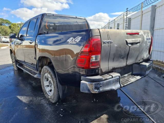 2016 TOYOTA HILUX CD 